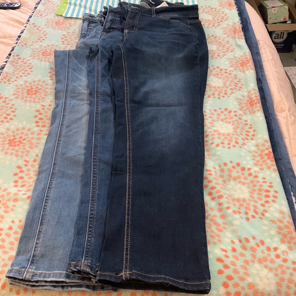 Women’s time and tru size 8 jeans. 3 pairs